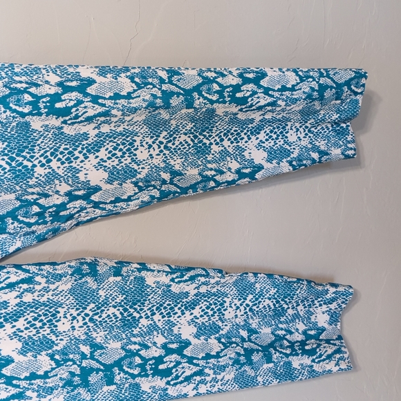 KRAZY LARRY Reptile Print Pull-On Skinny Legging Size 12 - Picture 5 of 13